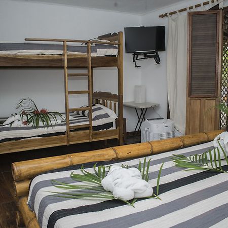 Bugabutik Hotel Resort Cocles Beach 外观 照片